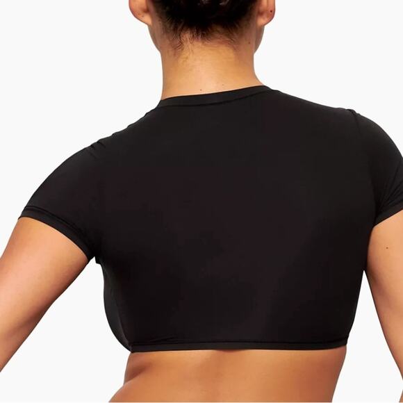 SKIMS NWT Fits Everybody Super Cropped T-Shirt Onyx Black Size 3X - Picture 2 of 9